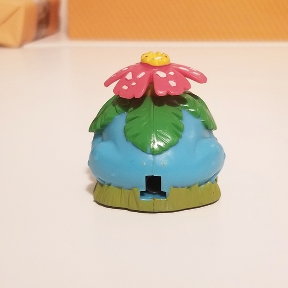 1999 Venusaur Wheel Toy - Picture 4 of 6